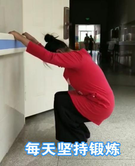 13歲女孩自幼患“腦癱”，行動(dòng)受阻，經(jīng)系統(tǒng)康復(fù)治療能獨(dú)立步行！