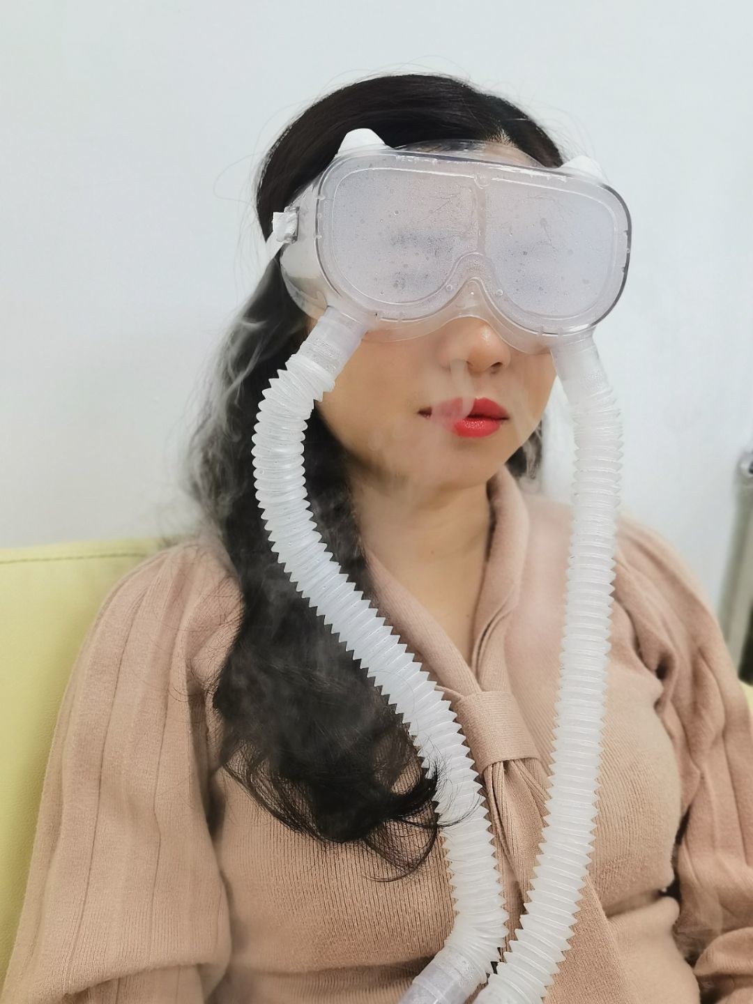 眼睛干澀、疲倦、刺痛……注意了！“干眼癥”可能找上你了！