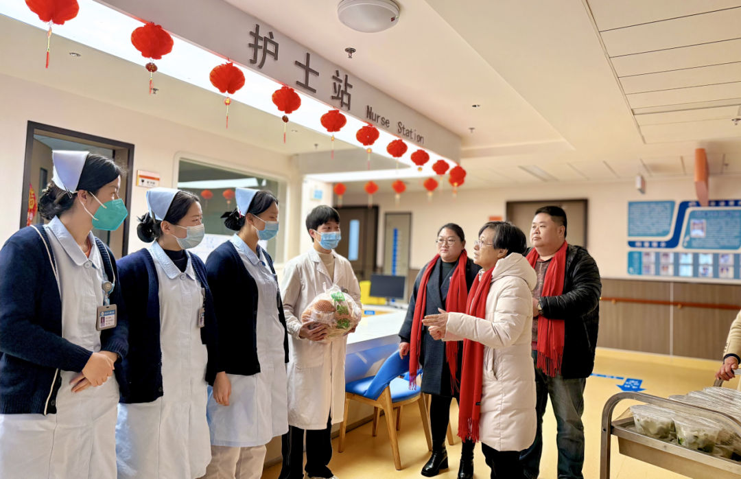 新春慰問(wèn)送溫情，除夕關(guān)懷暖人心！